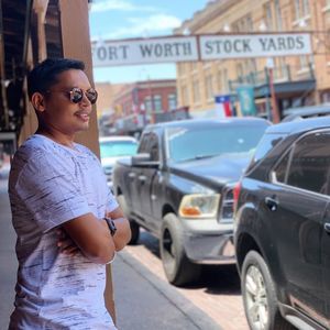 Meet your Posher, Mahir